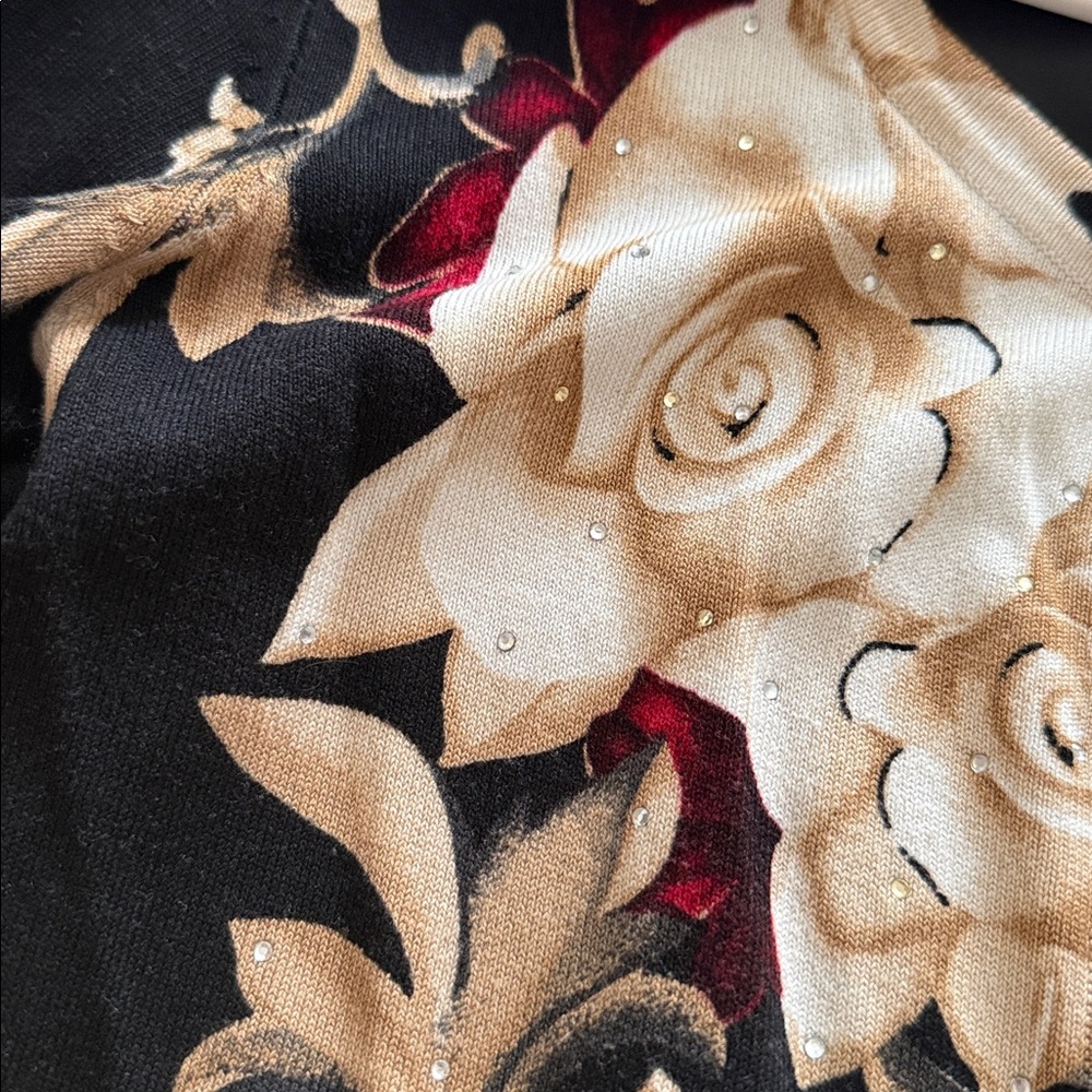 White House Black Market Black Floral V-Neck Cardigan with Cream Roses - Picture 4 of 6